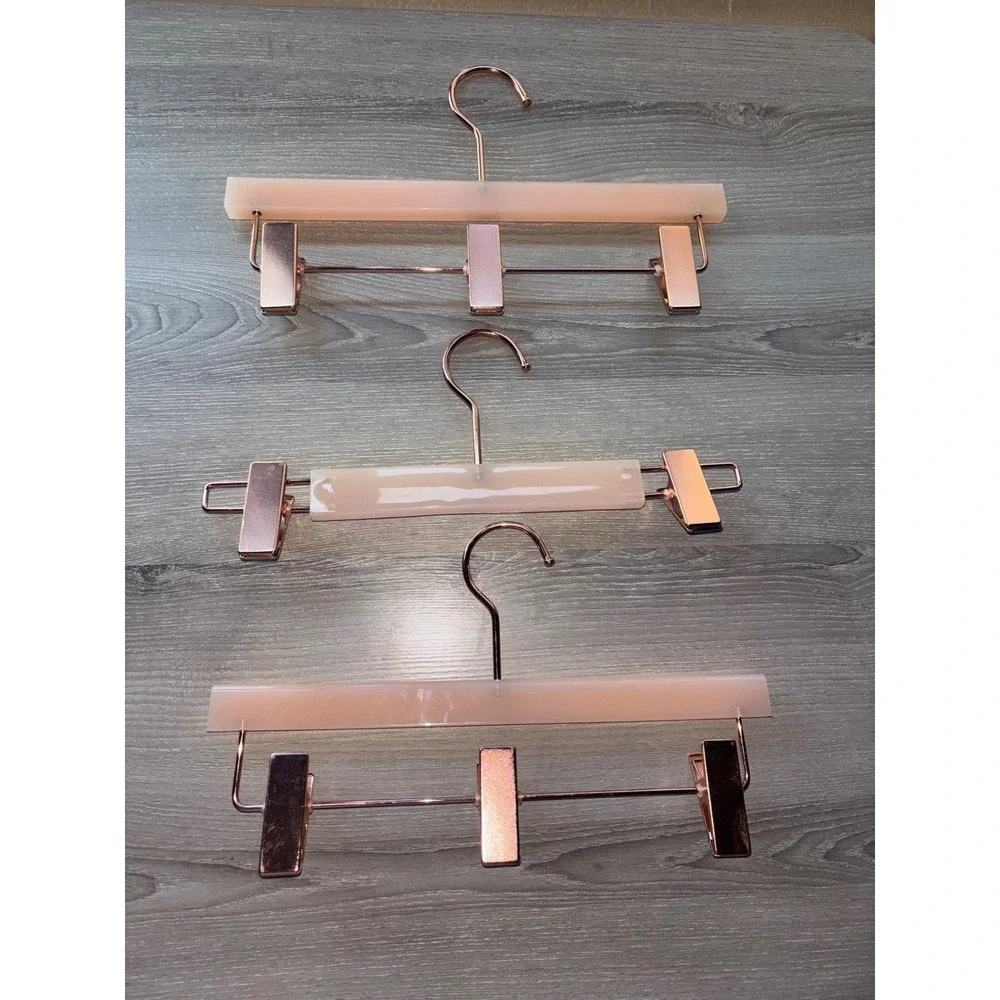 Kitana Set of 3 Acrylic Rose Gold Hangers Skirt Pant Clips Peach Pink Boutique‎